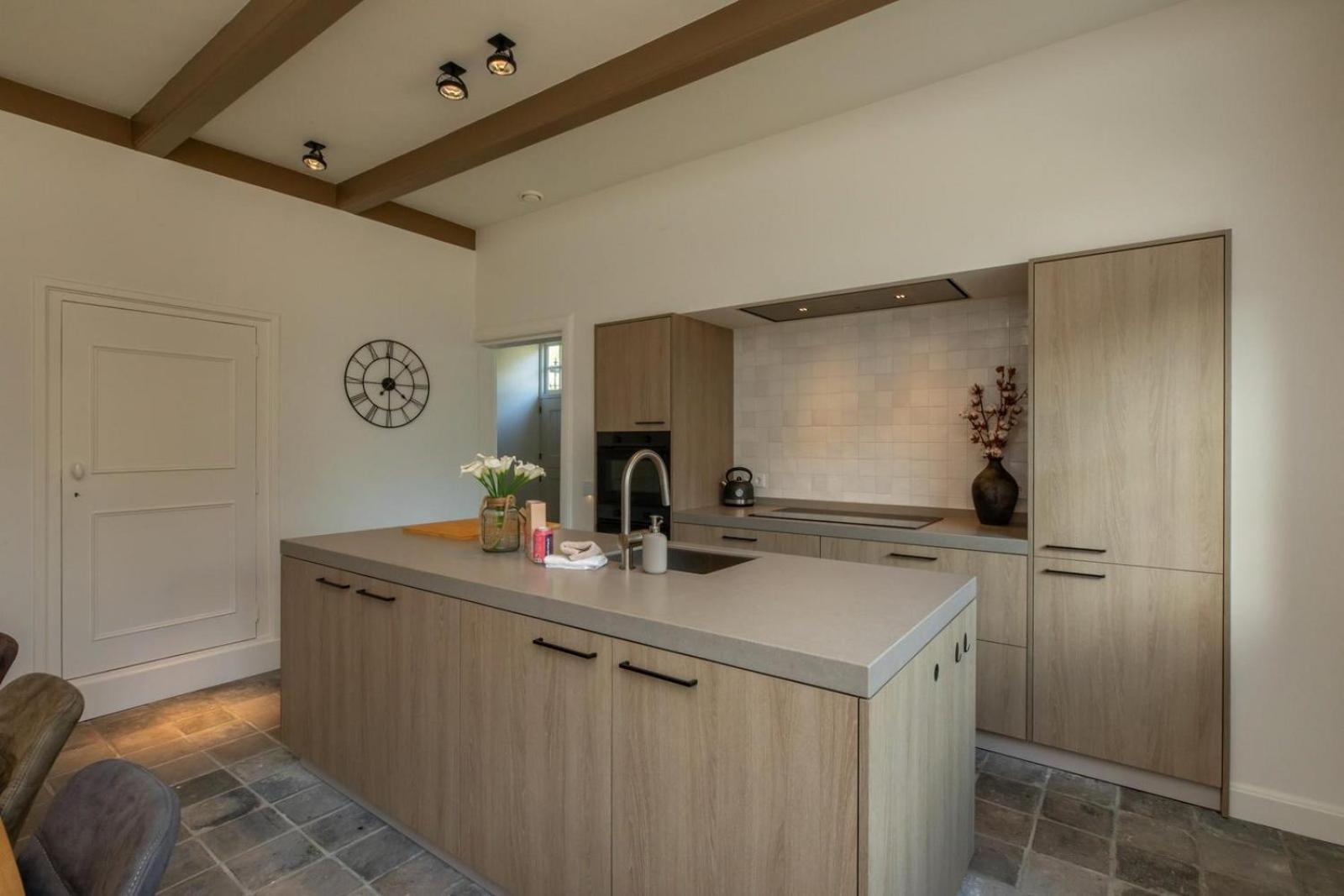 Vakantiehuis 'Boerderij Molenhof' - Stationsweg 5 | Heinkenszand Exterior foto